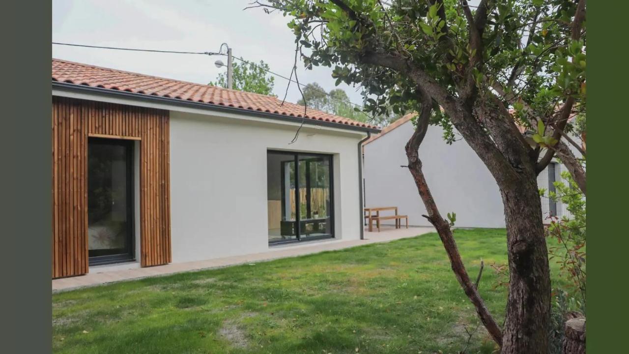 Charmante Maison Neuve Au Lac D'우르탱 외부 사진